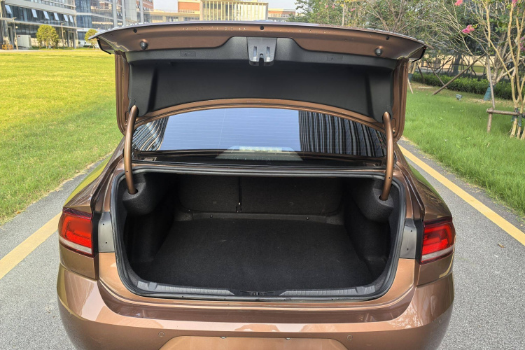 大众 凌渡 2017款 280TSI DSG舒适版局部细节23