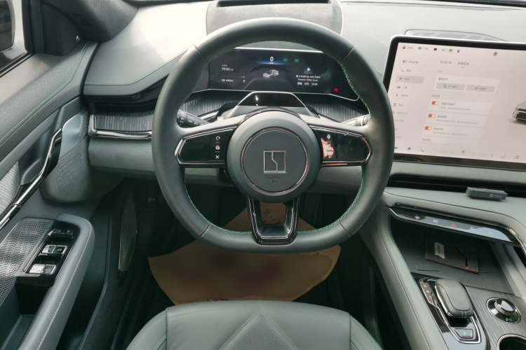 极氪001 2021款 超长续航单电机 WE版局部细节13