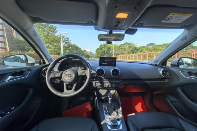 奥迪A3 2020款 Limousine 35 TFSI 时尚型 国VI中控内饰7008