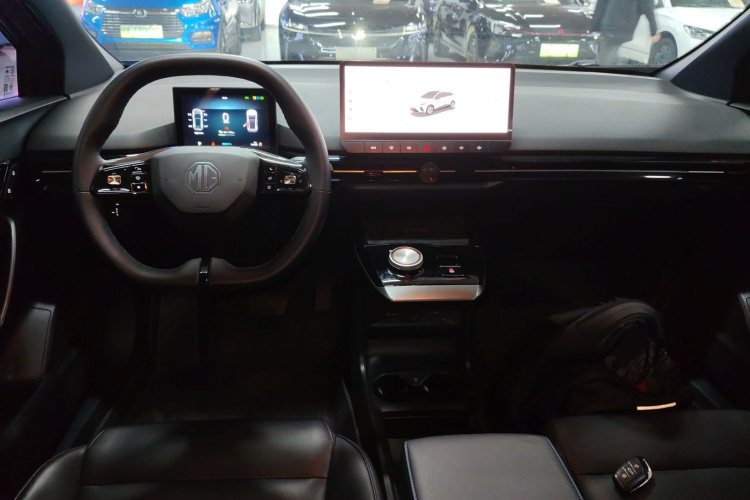 名爵 MG4 EV 2023款 415km 出海冠军版中控内饰12