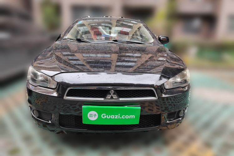 三菱 翼神 2012款 贺岁版 1.8L CVT舒适型车身外观2