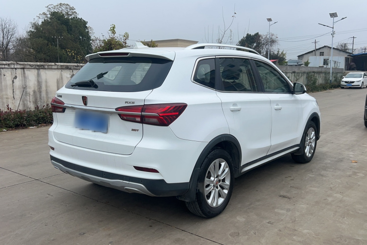 荣威RX5 2016款 20T 两驱手动旗舰版车身外观6006