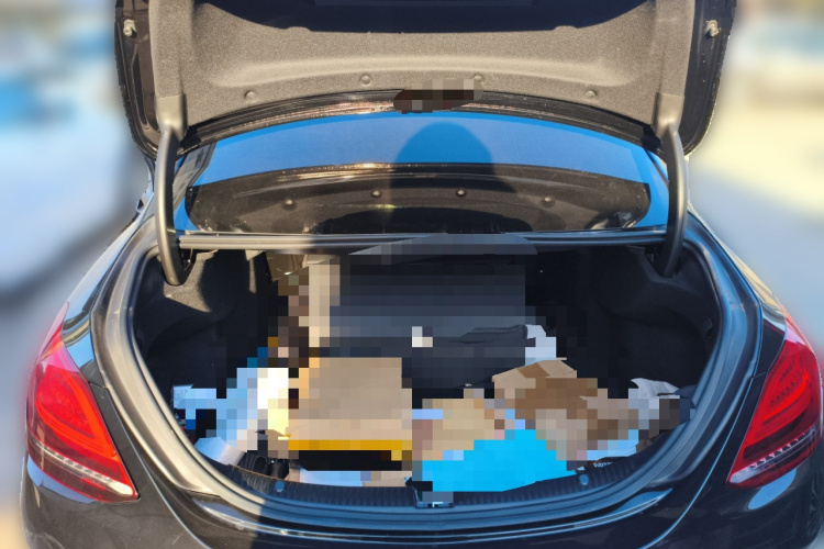 奔驰C级 2020款 改款 C 200 L 时尚型运动版中控内饰23