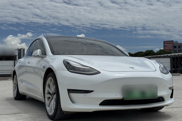 特斯拉 Model 3 2021款 标准续航后驱升级版车身外观6005