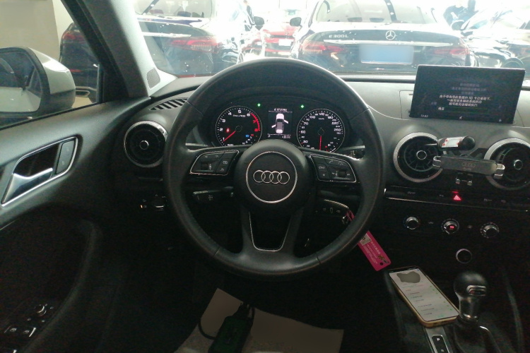 奥迪A3 2020款 Sportback 35 TFSI 时尚型 国VI中控内饰13