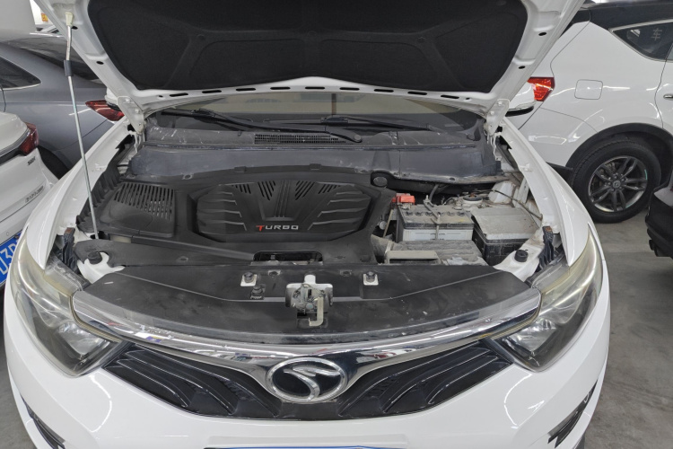 东南DX7 2017款 1.5T 自动荣耀版机舱底盘24