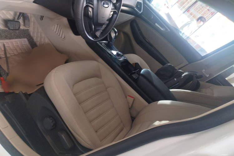 福特 锐界 2016款 EcoBoost 245 两驱精锐型 5座局部细节19