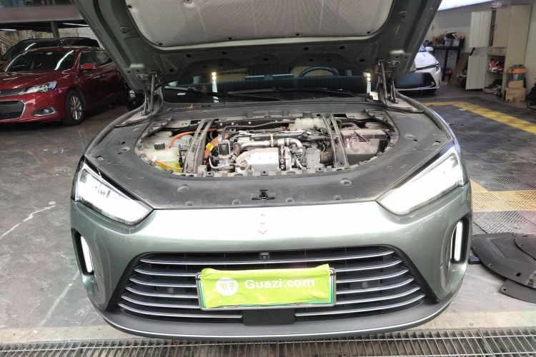 鸿蒙智行 问界M5 2022款 增程四驱旗舰版局部细节24