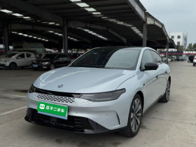 零跑汽车 零跑C01 2023款 增程 316 智享版