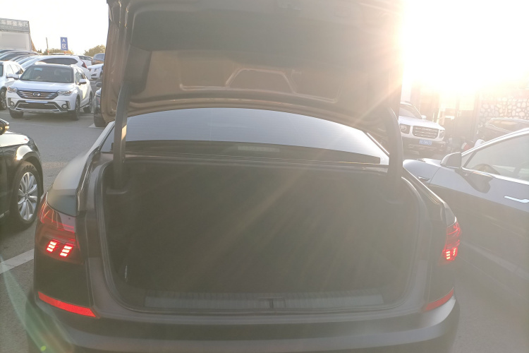 大众 帕萨特 2019款 380TSI 尊贵版 国VI局部细节23