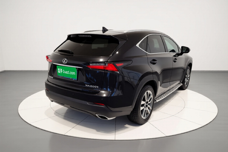 雷克萨斯NX 2015款 200t 全驱 锋尚版车身外观7