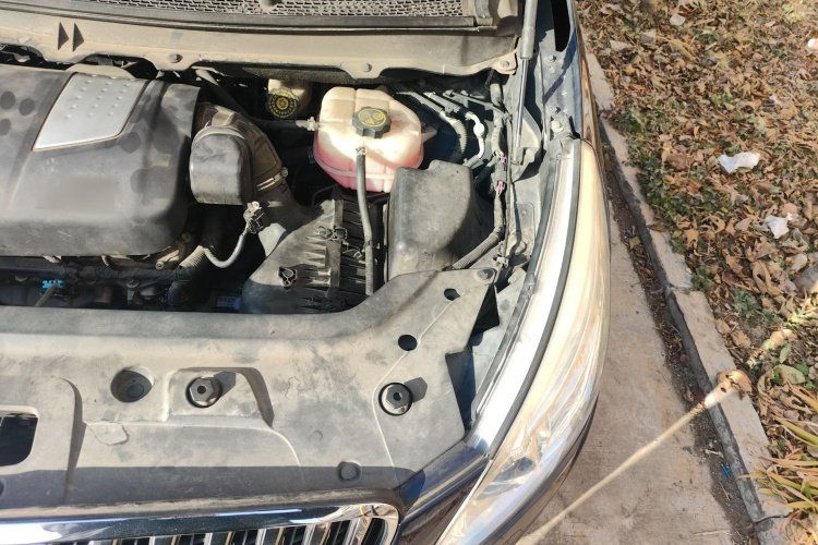 别克GL8 2014款 3.0L XT豪华商务旗舰版局部细节9007