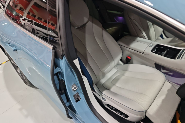 鸿蒙智行 智界S7 2024款 Pro 后驱长航版局部细节41