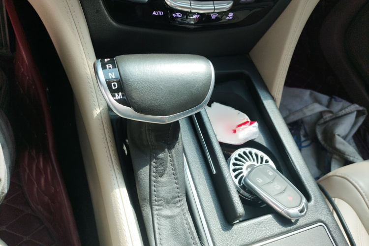 凯迪拉克CT6 2016款 28T 时尚型局部细节18