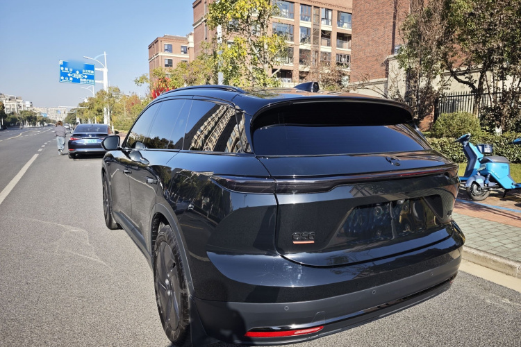 蔚来ES6 2024款 75kWh车身外观6003