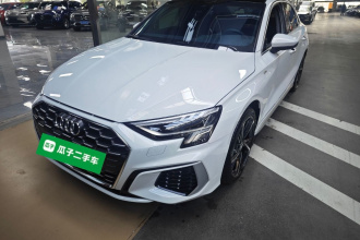 奥迪A3 2021款 A3L Limousine 35 TFSI 时尚运动型