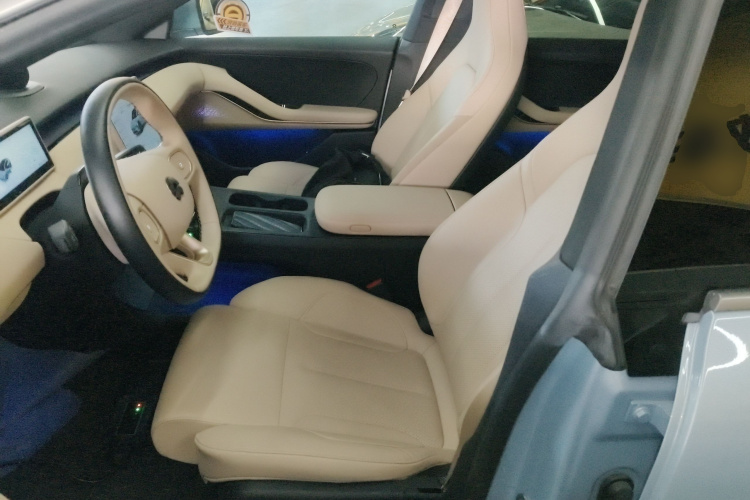 蔚来ET5 2022款 75kWh中控内饰19