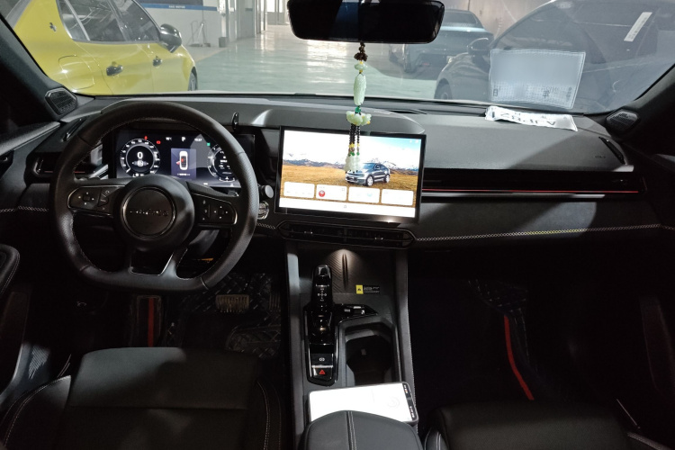 领克03 2023款 2.0TD DCT劲Pro中控内饰12