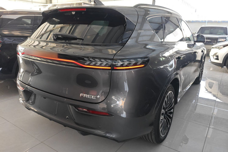 岚图汽车 岚图FREE 2025款 FREE+ 后驱乾崑版车身外观6005