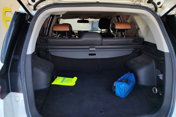 吉利汽车 远景X6 2020款 1.4T CVT尊贵型机舱底盘23