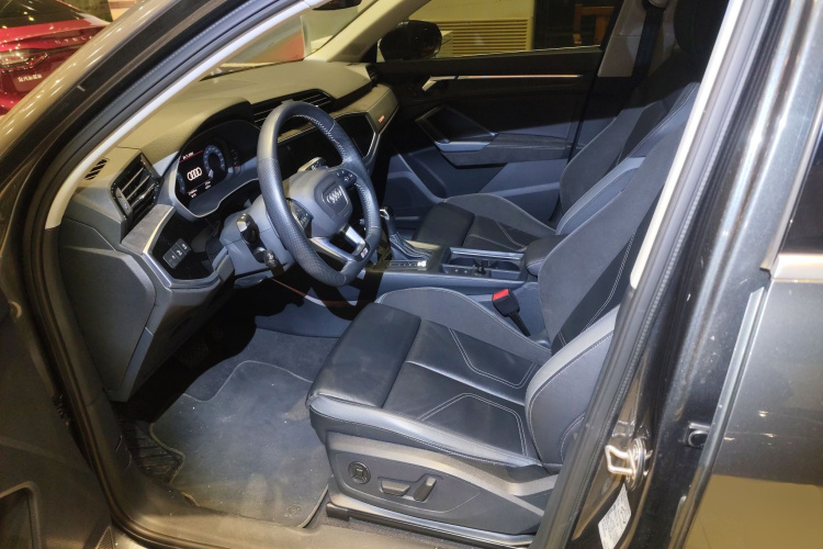 奥迪Q3 Sportback 2020款 40 TFSI 时尚型局部细节19