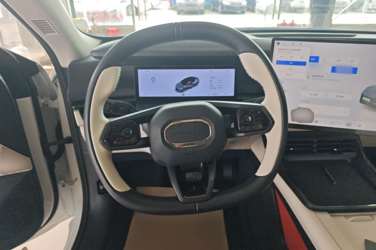 领克07 2024款 EM-P 126长续航 Ultra中控内饰13