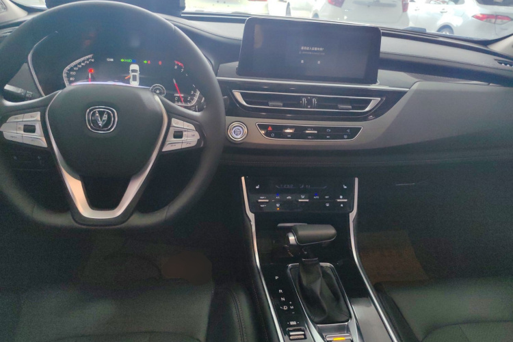 长安CS75 2021款 荣耀百万版 280T DCT领航型中控内饰12