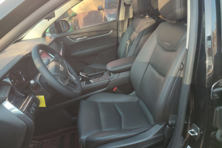 凯迪拉克XT5 2016款 25T 豪华型中控内饰19