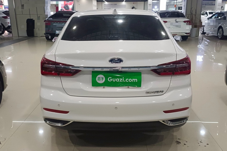 福特 福睿斯 2021款 1.5L 自动钻石版车身外观6