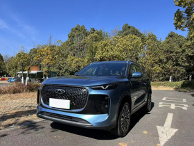 奇瑞 瑞虎8 PLUS C-DM 2025款 1.5T 116km 尊贵型 5座