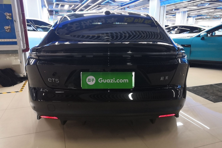 蔚来ET5 2024款 75kWh车身外观6