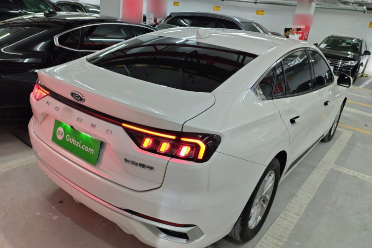 福特 蒙迪欧 2023款 EcoBoost 180 舒雅型车身外观6005