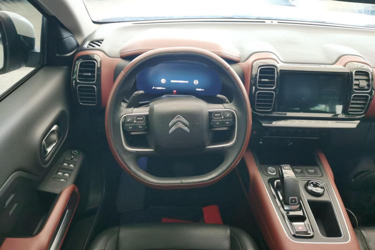 雪铁龙 天逸 C5 AIRCROSS 2017款 380THP 豪华型中控内饰13