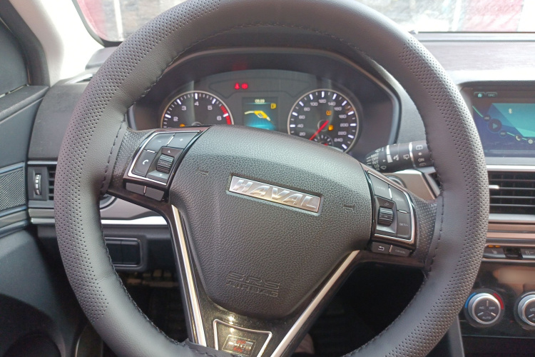 哈弗H6 2018款 红标 运动版 1.5T 手动两驱精英型中控内饰13