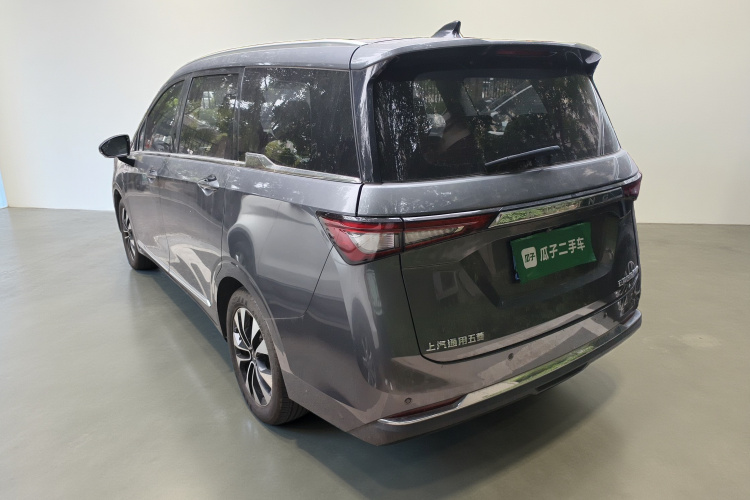 五菱汽车 五菱佳辰 2023款 2.0L DHT旗舰型车身外观5