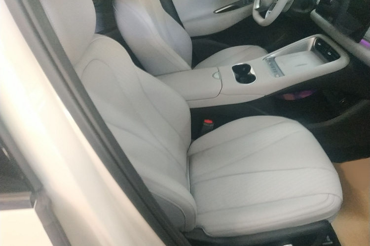 比亚迪 海狮06新能源 2025款 DM-i 170领航Pro版局部细节41