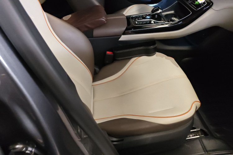 比亚迪 秦PLUS 2023款 冠军版 EV 510KM超越型局部细节41