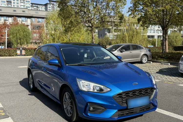 福特 福克斯 2020款 两厢 EcoBoost 180 自动锋潮型车身外观6002
