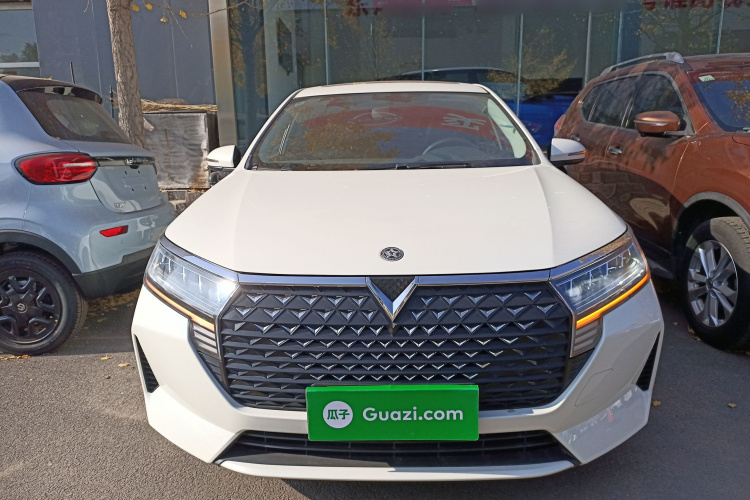 启辰D60 2021款 PLUS 1.6L XL CVT悦领版车身外观2