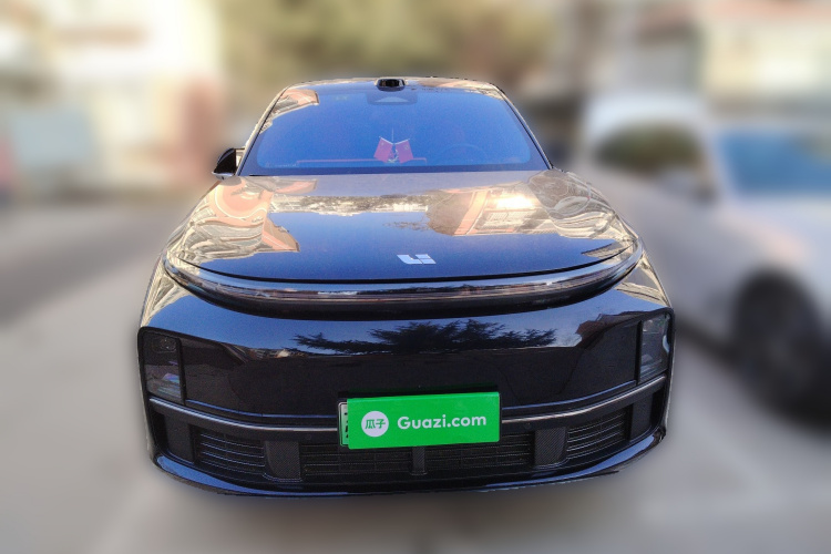 理想汽车 理想L7 2025款 Max 智能焕新版车身外观2