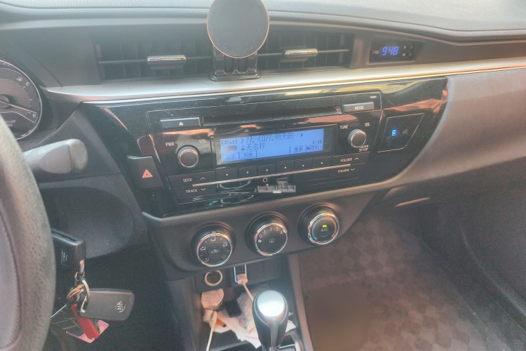 丰田 雷凌 2017款 1.2T G CVT精英版局部细节16