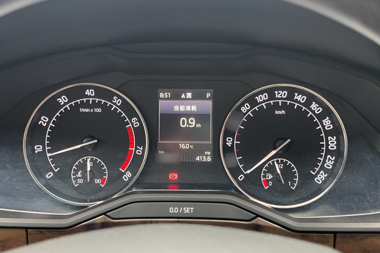 斯柯达 速派 2016款 TSI380 DSG尊行版局部细节14