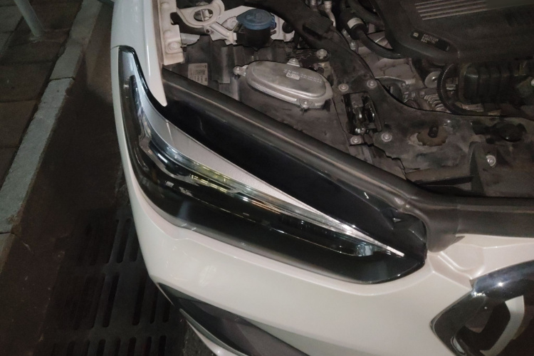 宝马X1 2020款 sDrive20Li 尊享型车身外观6006