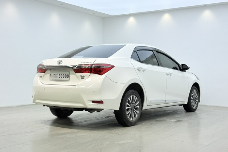 丰田 卡罗拉 2017款 改款 1.2T S-CVT GL-i车身外观6004