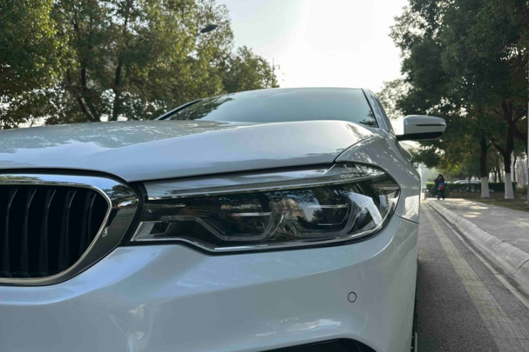宝马5系 2020款 530Li 领先型 M运动套装局部细节36