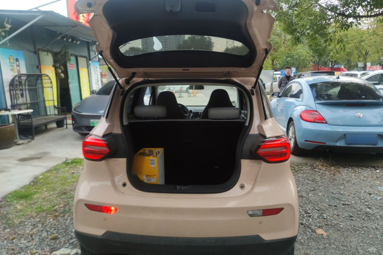 零跑汽车 零跑T03 2021款 400微糖版局部细节23