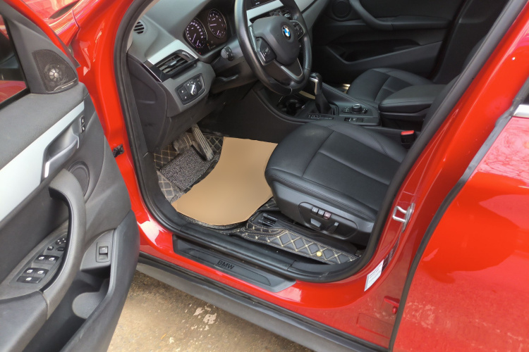 宝马X1 2019款 sDrive20Li 领先型中控内饰20