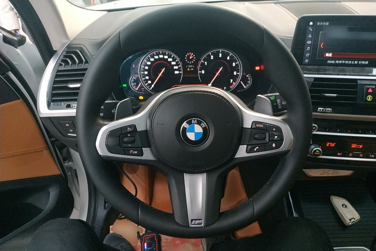 宝马X3 2018款 xDrive30i 领先型 M运动套装 国V局部细节13