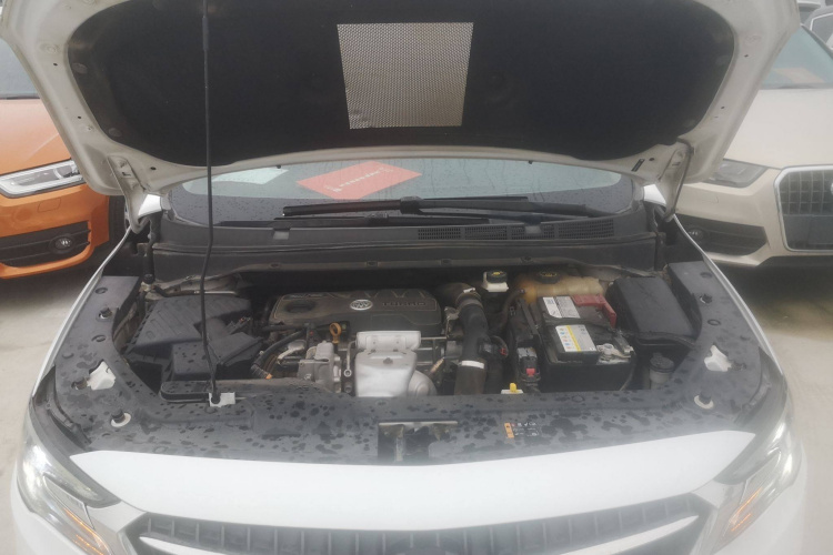 别克GL6 2019款 18T 6座互联尊贵型 国VI局部细节24