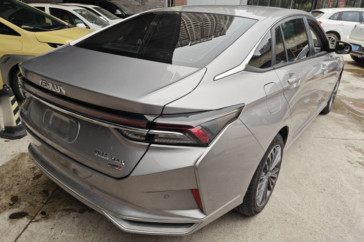 东风风神 奕炫MAX 2021款 1.5T 超炫潮爸版车身外观6005